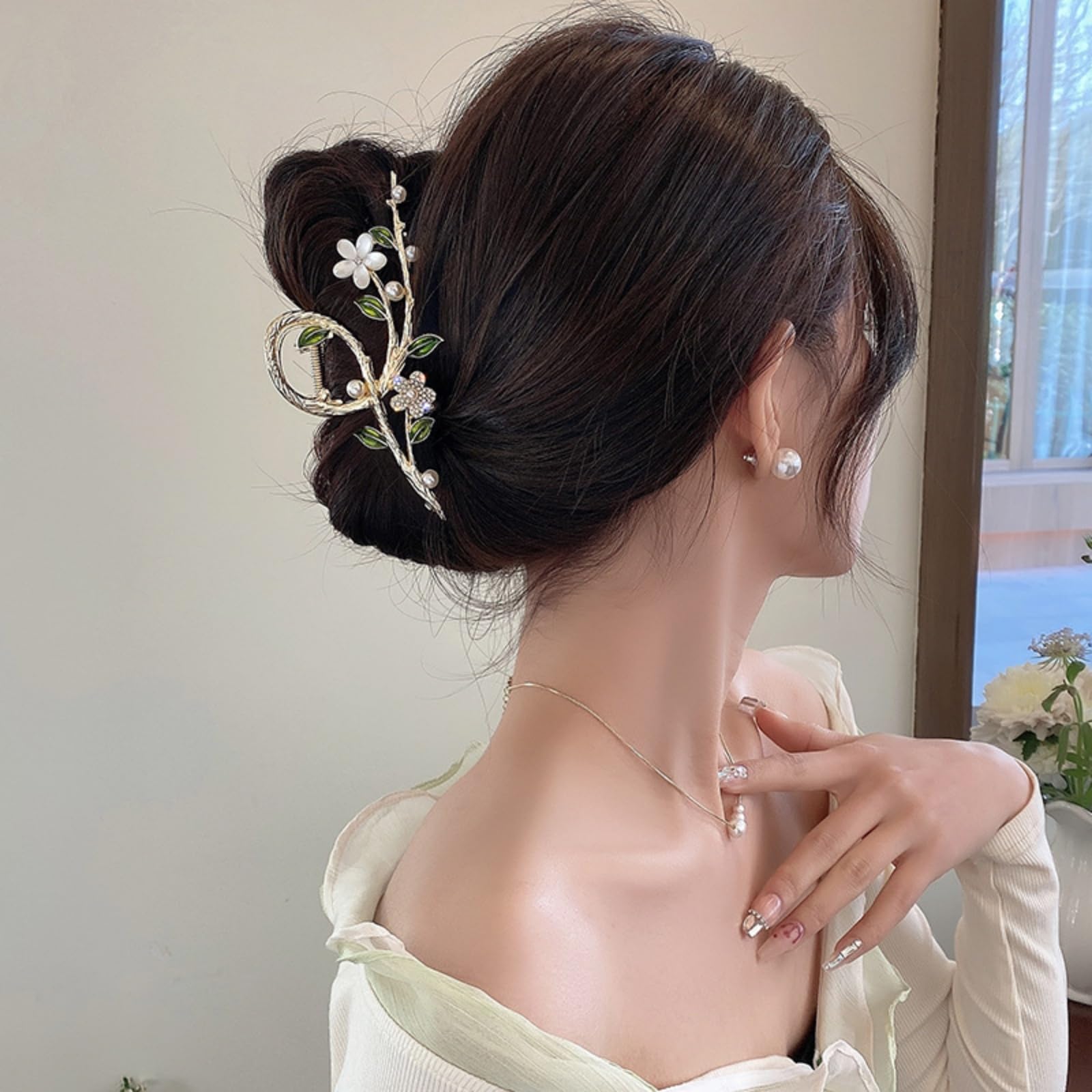 Premium crystal embellished floral clutcher for women bun updo styling
