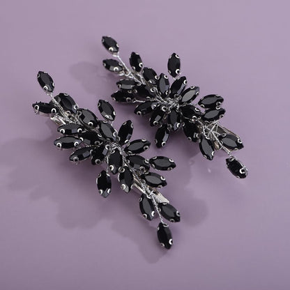 Teyglen decorative hair accessories jewelry worn in an elegant bridal updo hairstyle