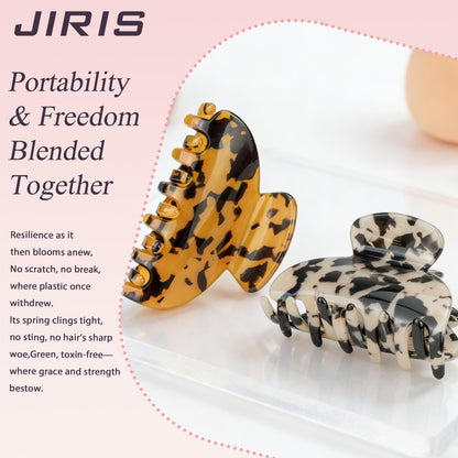 A compact 2.75 inches celluloid acetate hair grip showcasing its flexible structure.