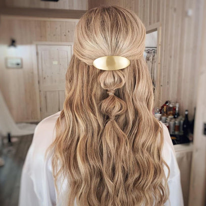 Premium alloy automatic ponytail holder clip highlighting the durable metallic finish