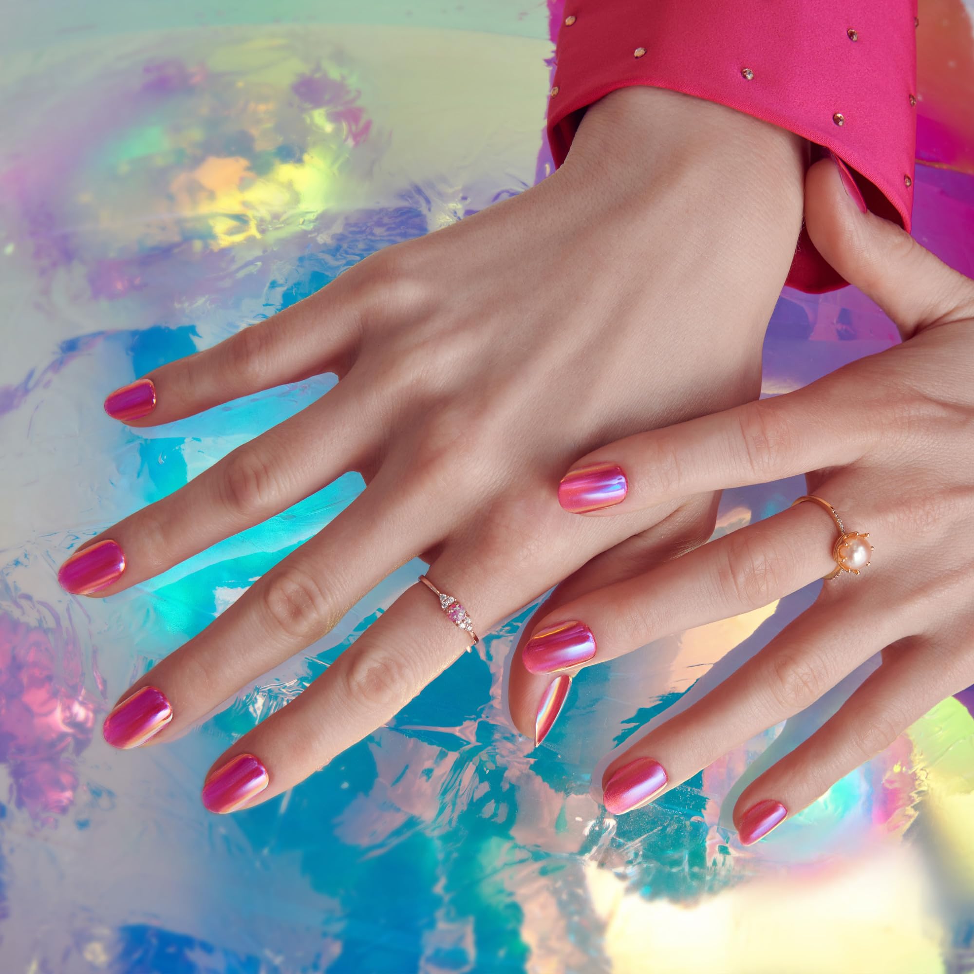 Contents of KISS imPRESS ColorFX press on nail kit