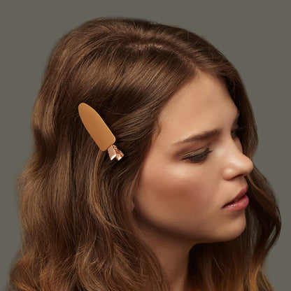 Minihope seamless connection no snag bangs clips close up angle