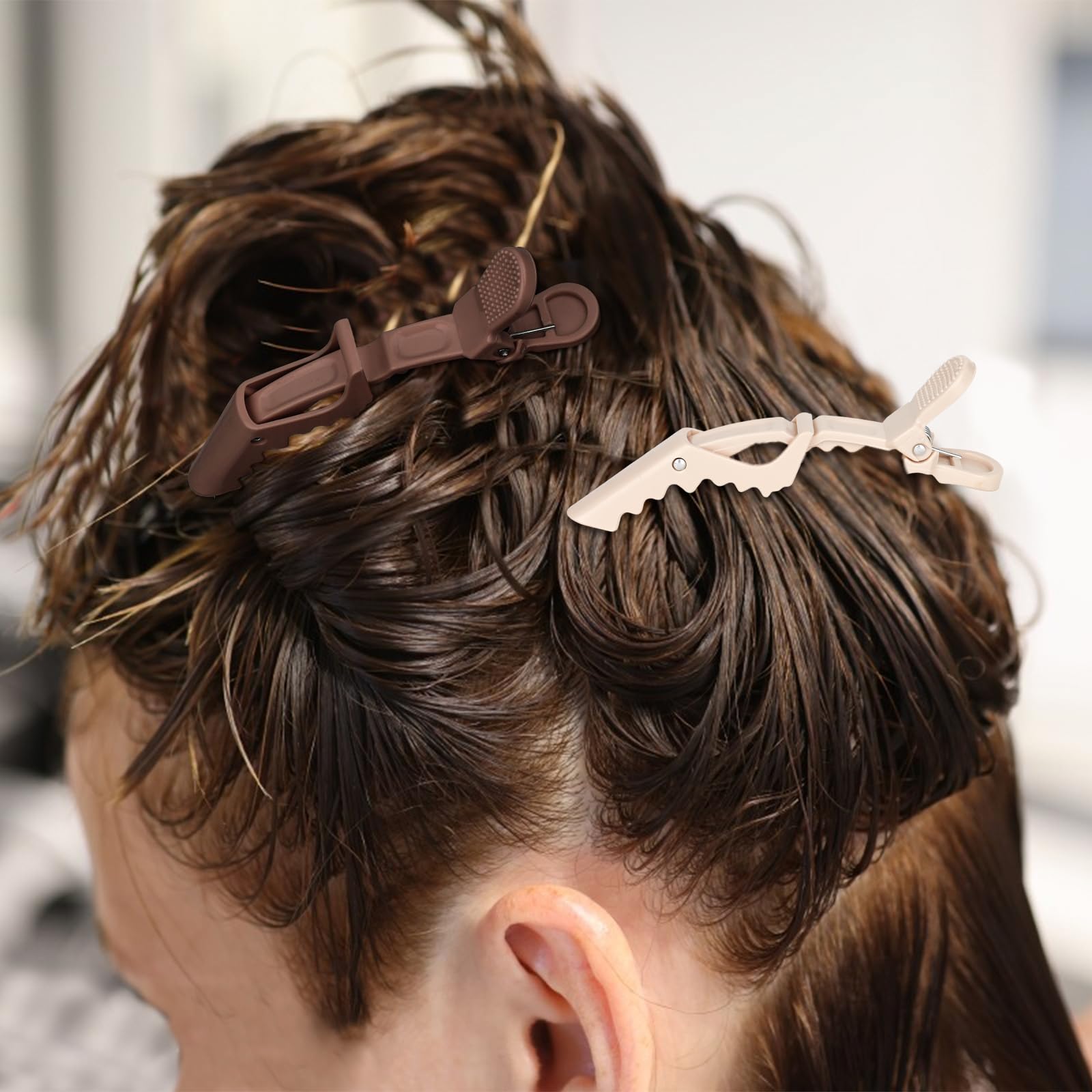 Ondder alligator clips used for hair cutting and coloring