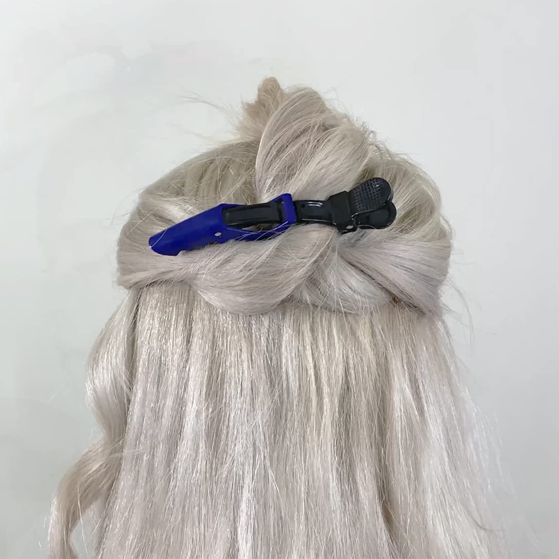 Demonstration of one handed operation of the lightweight ABS plastic hair accessory.