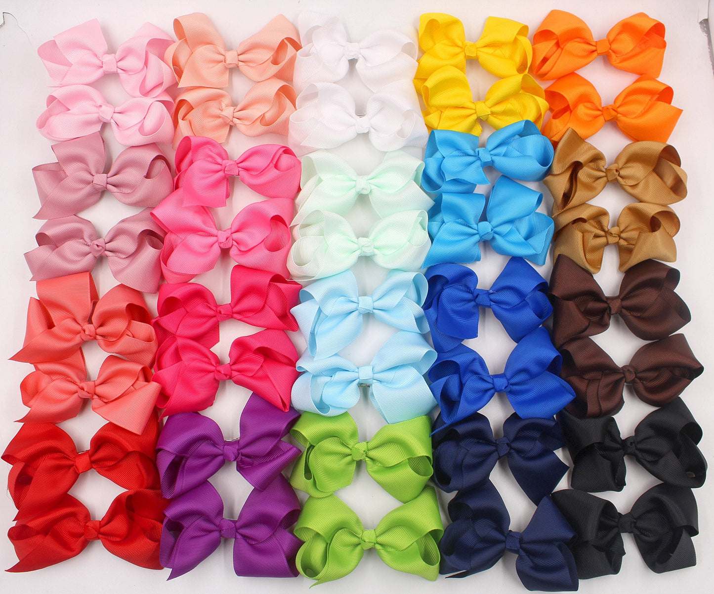 CÃ©llot boutique hair accessories set showing various color options