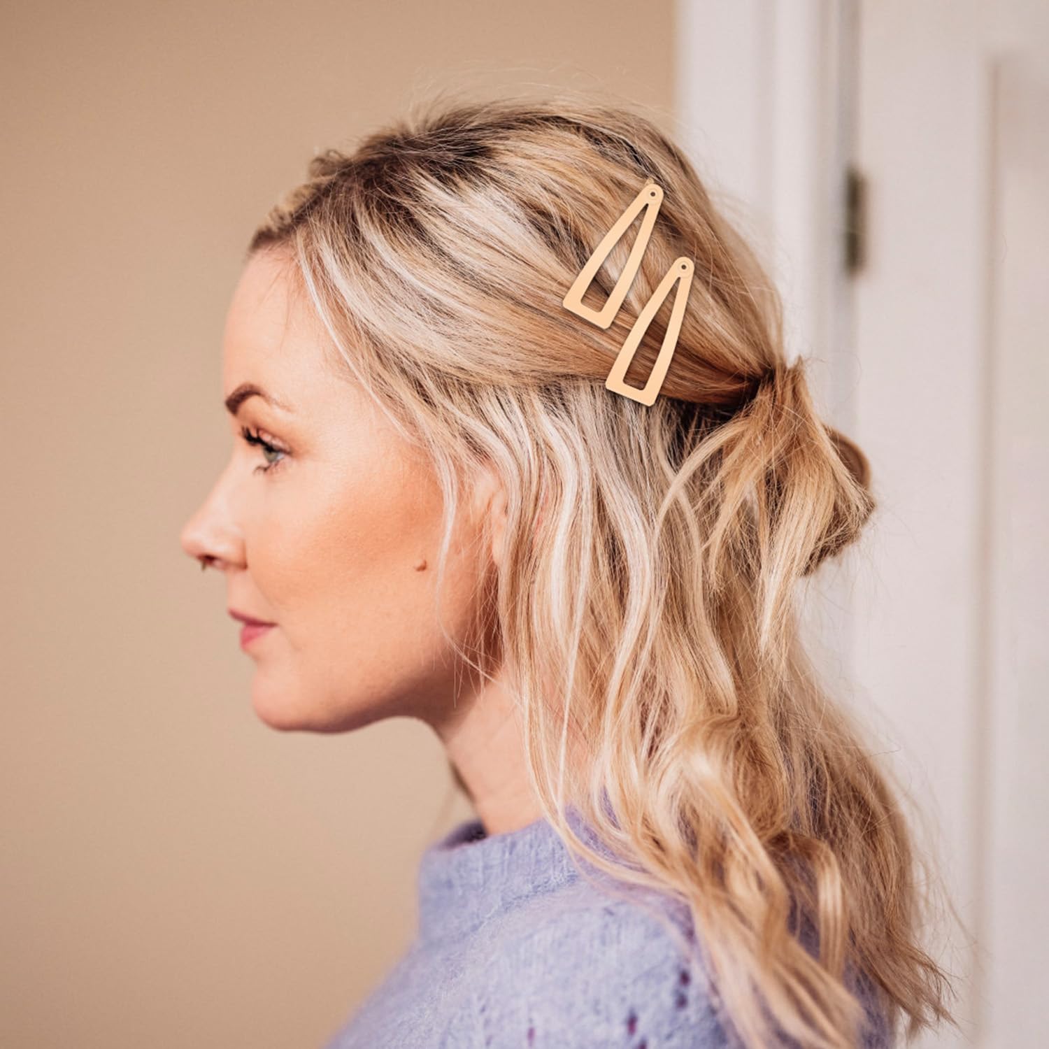 Premium salon quality hair making accessories showing resistance to bending