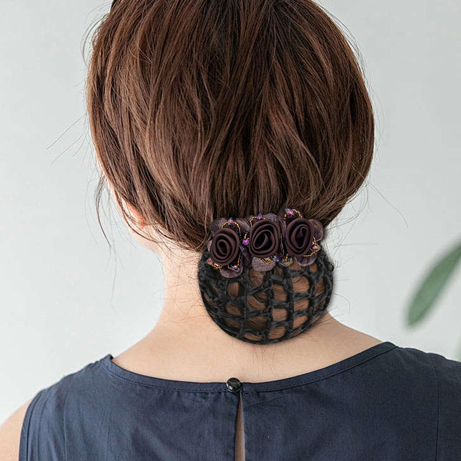 Ravlzors ballet dance hair snood net pocket showing elastic border flexibility.