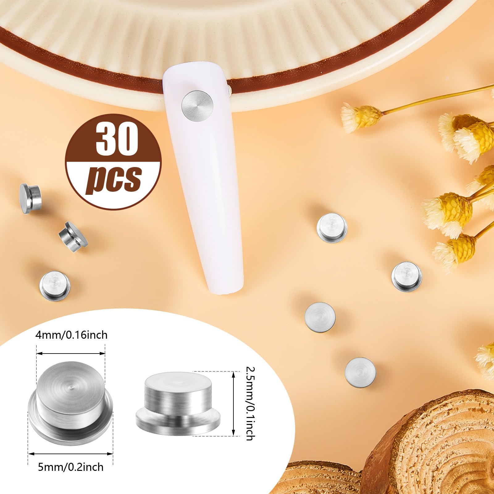 Close up of Leelosp rotating nail art charm bearing mechanism