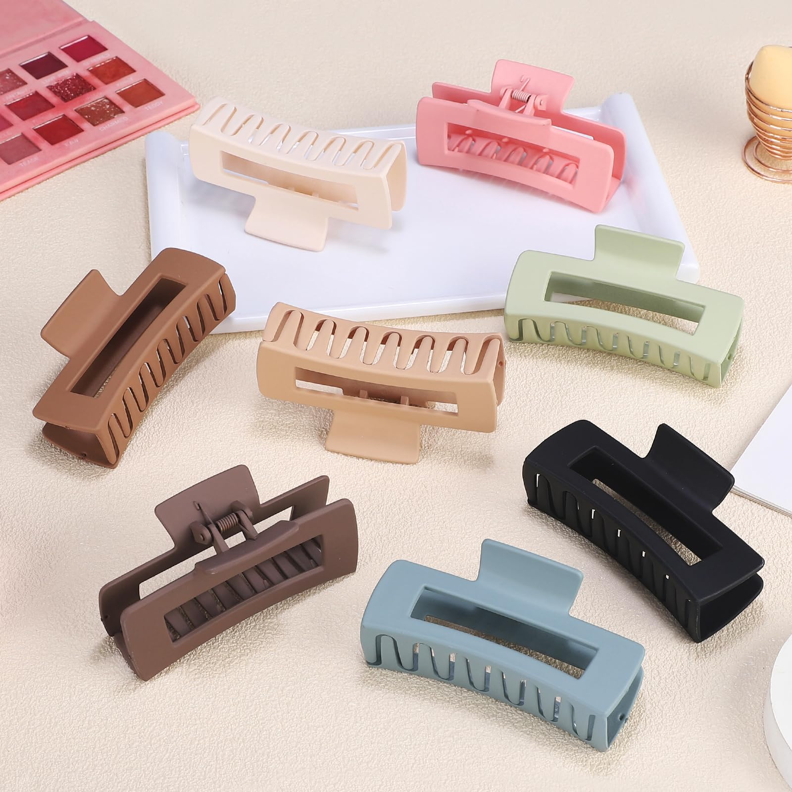 Close up of non-slip matte finish on hair claw clips