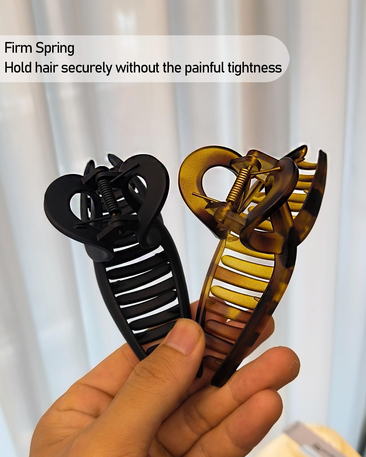 Close up of 13 centimeter hair claw clip matte finish