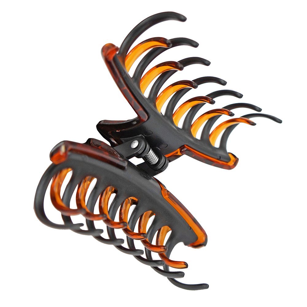 Close up of Revlon double teeth claw clip mechanism