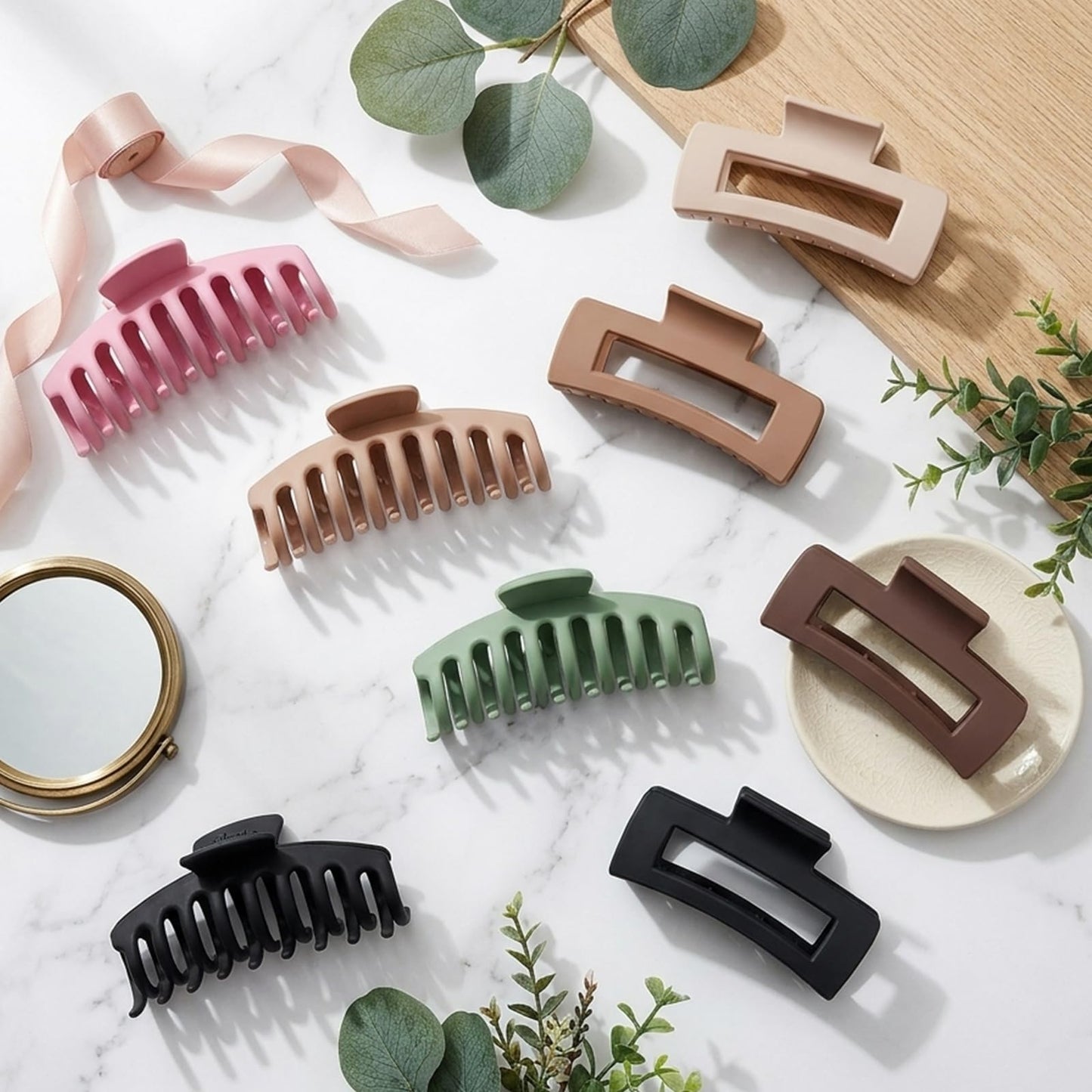 Various styling options using Tocess large hair claw clips