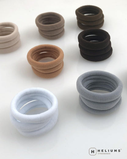 Cyndibands blonde hair ties showing 9mm thickness detail