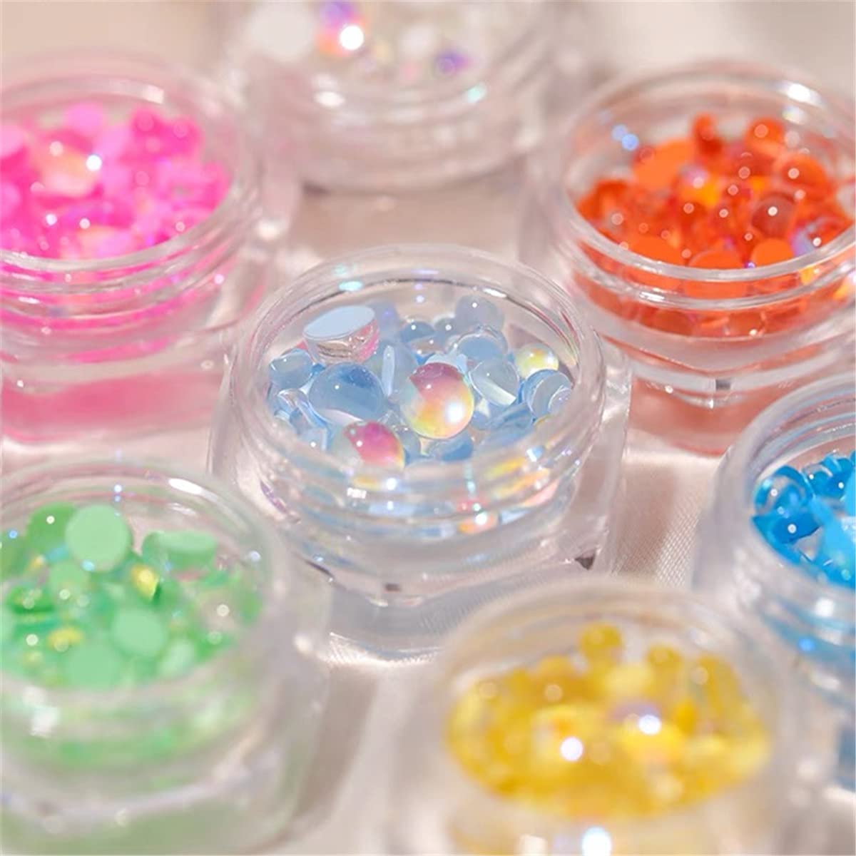 Close up of Dedyel half round bubble beads