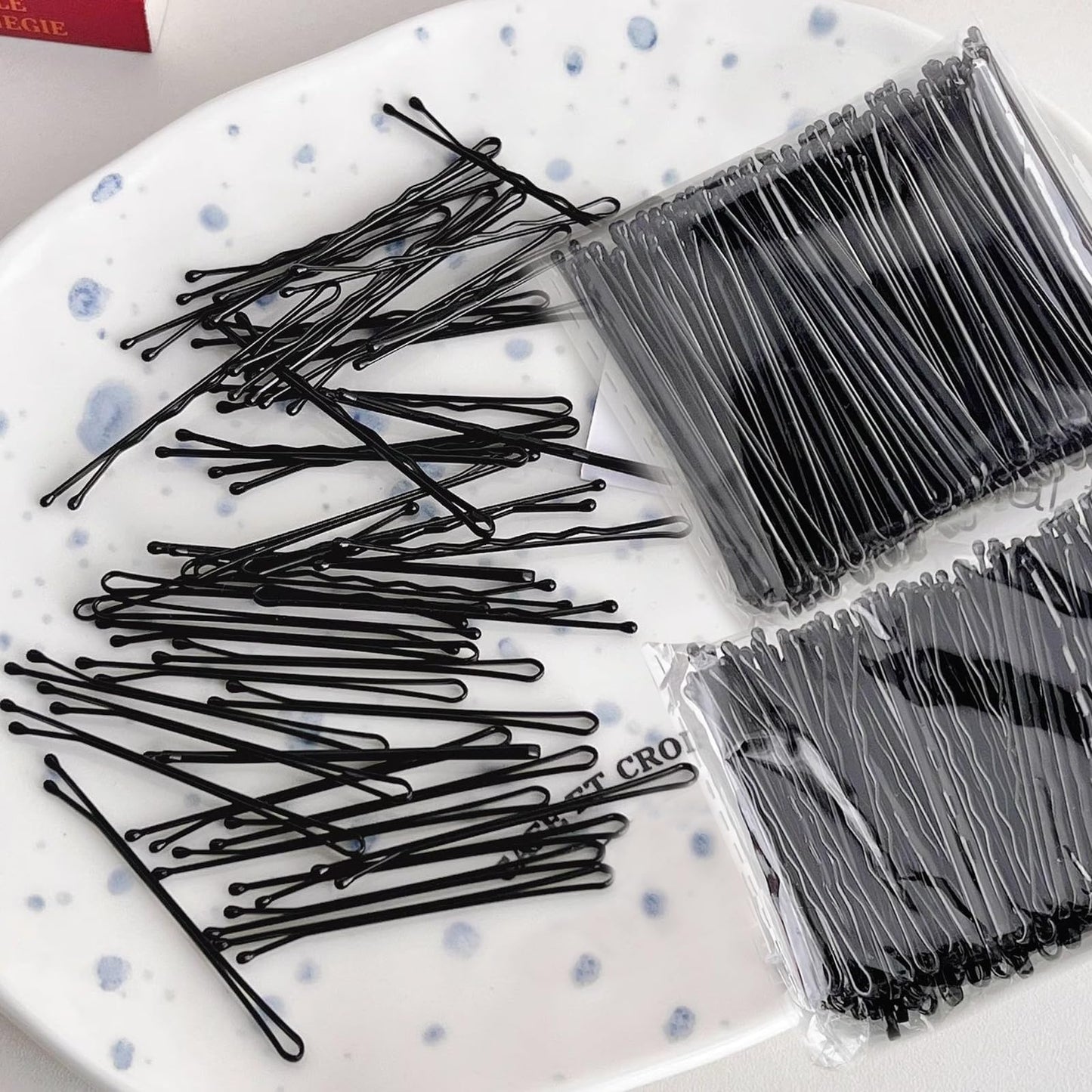 Authentic USA imported 2.2 inch bobby pins box for all hair types.