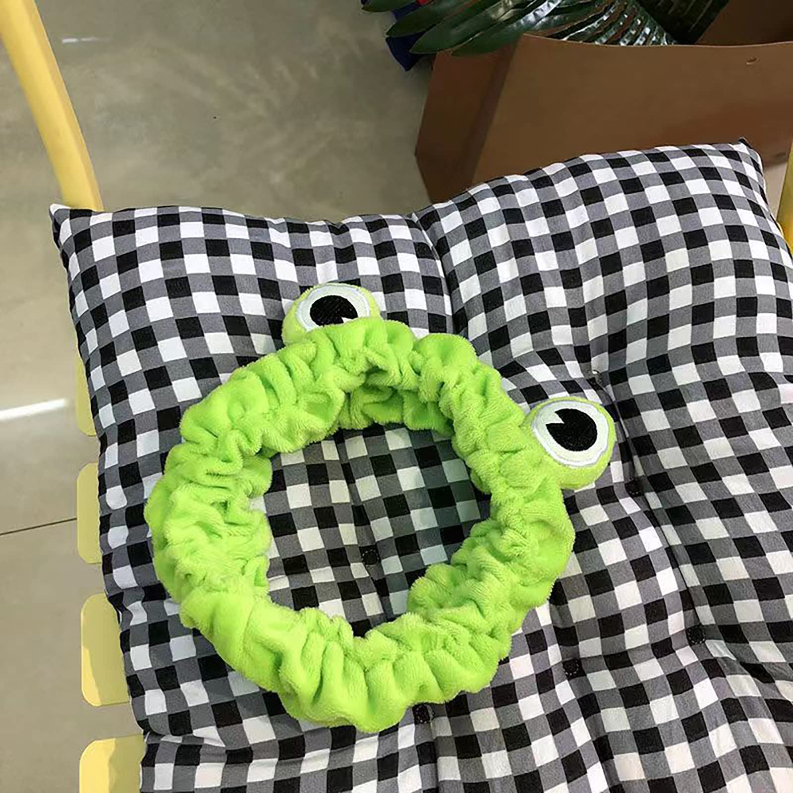 Jowmoy frog eye headband elastic accessory for women