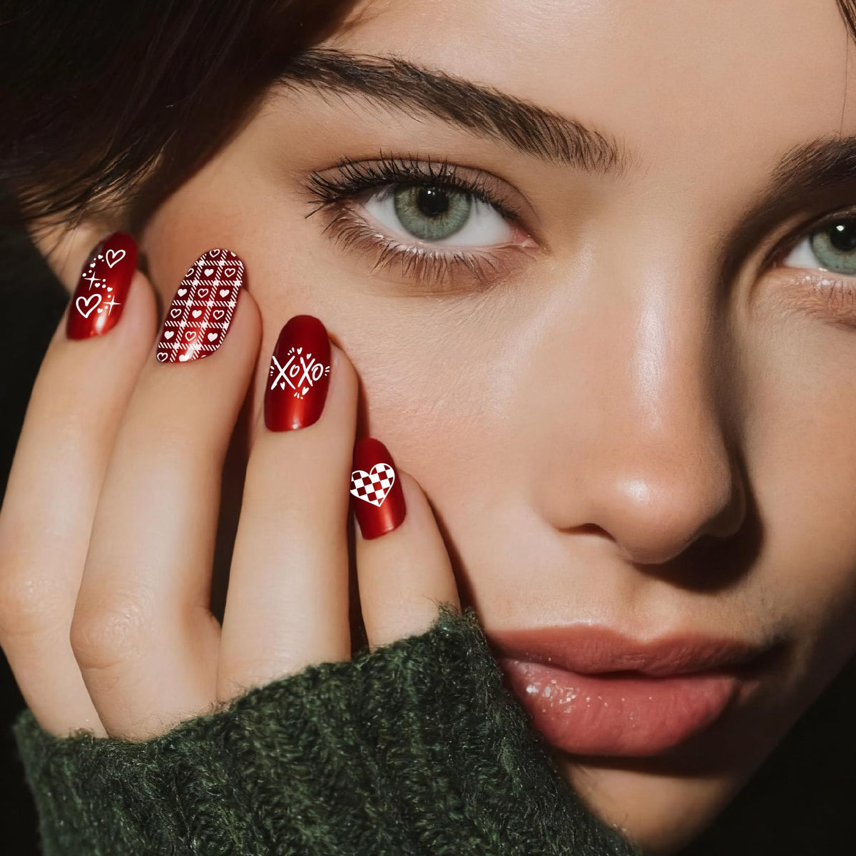 Professional salon quality nail art tools for home use