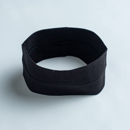 Detailed shot of double layer stitching on black headband