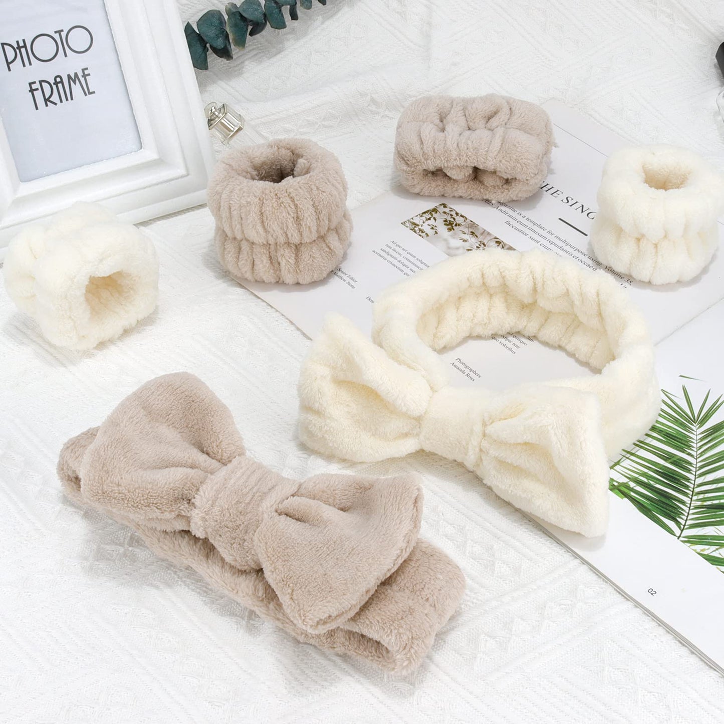 YXBZKGDCNG spa set in use during facial cleansing routine