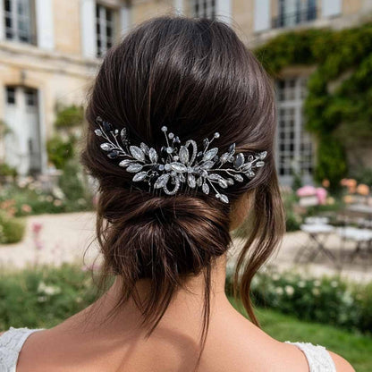 Unicra hair accessory showing the sturdy comb teeth