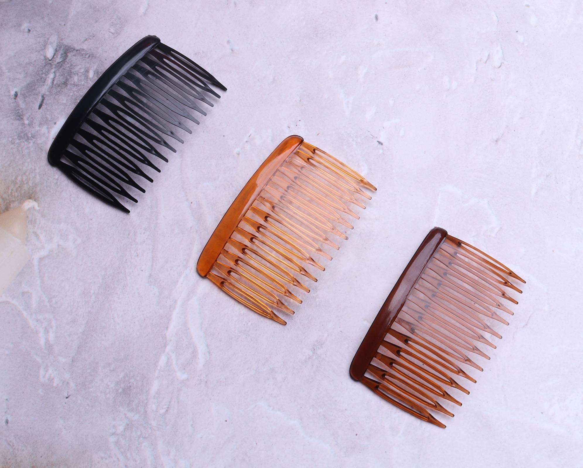 Close up of the fourteen teeth design on the Ruwado decorative hair pins