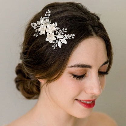 Close up view of the flexible alloy wire branches on the SWEETV wedding hair comb.