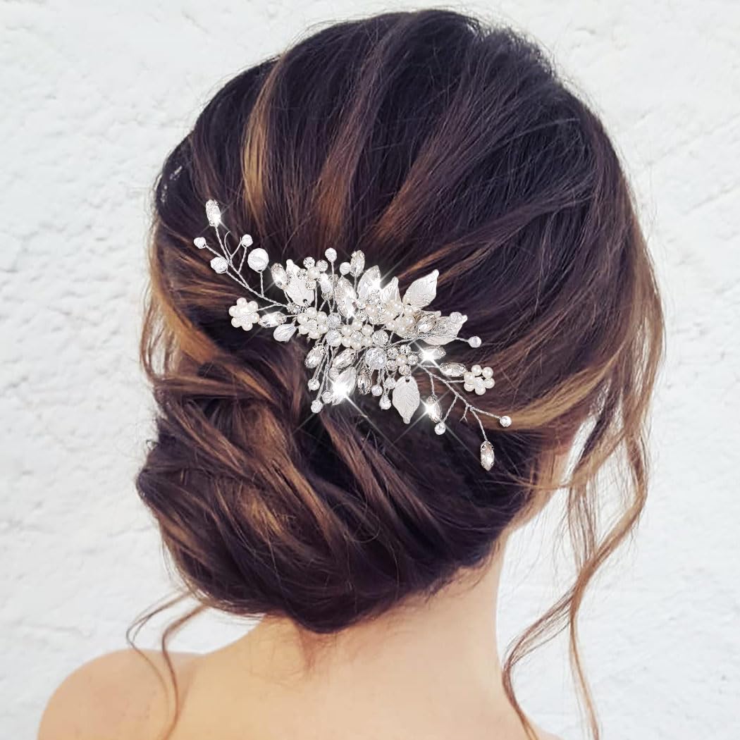 Close up details of the rhinestones and faux pearls on the wedding hair accessory