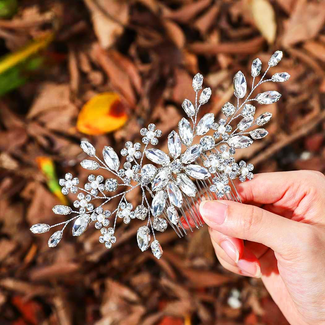 Packaging view of Catery flower bridal hair comb pack of one