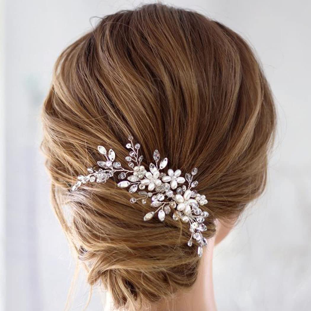 Close up detail of Jakawin silver pearl wedding hair comb