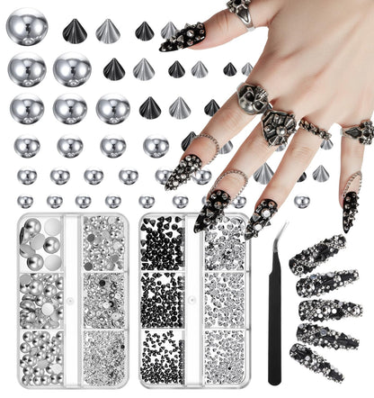 Professional nail art charms in gold and black finish
