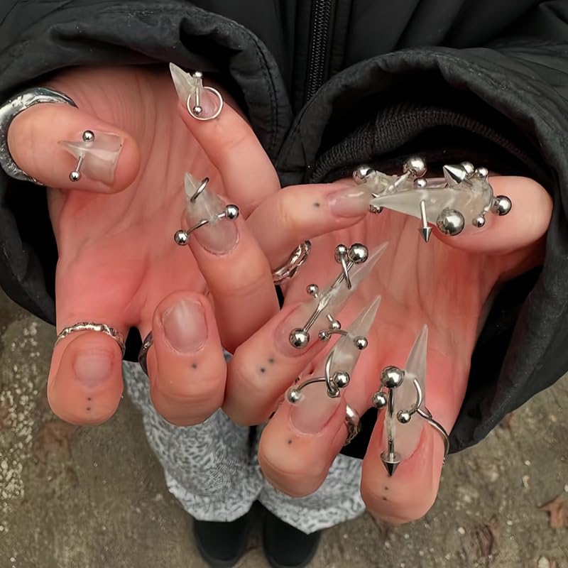 Segmented storage compartments for nail charms