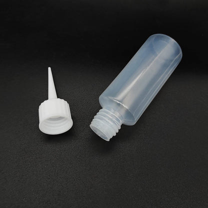 BlingKingdom multi purpose squeezable bottles ideal for professional hair dye application and precise art projects.