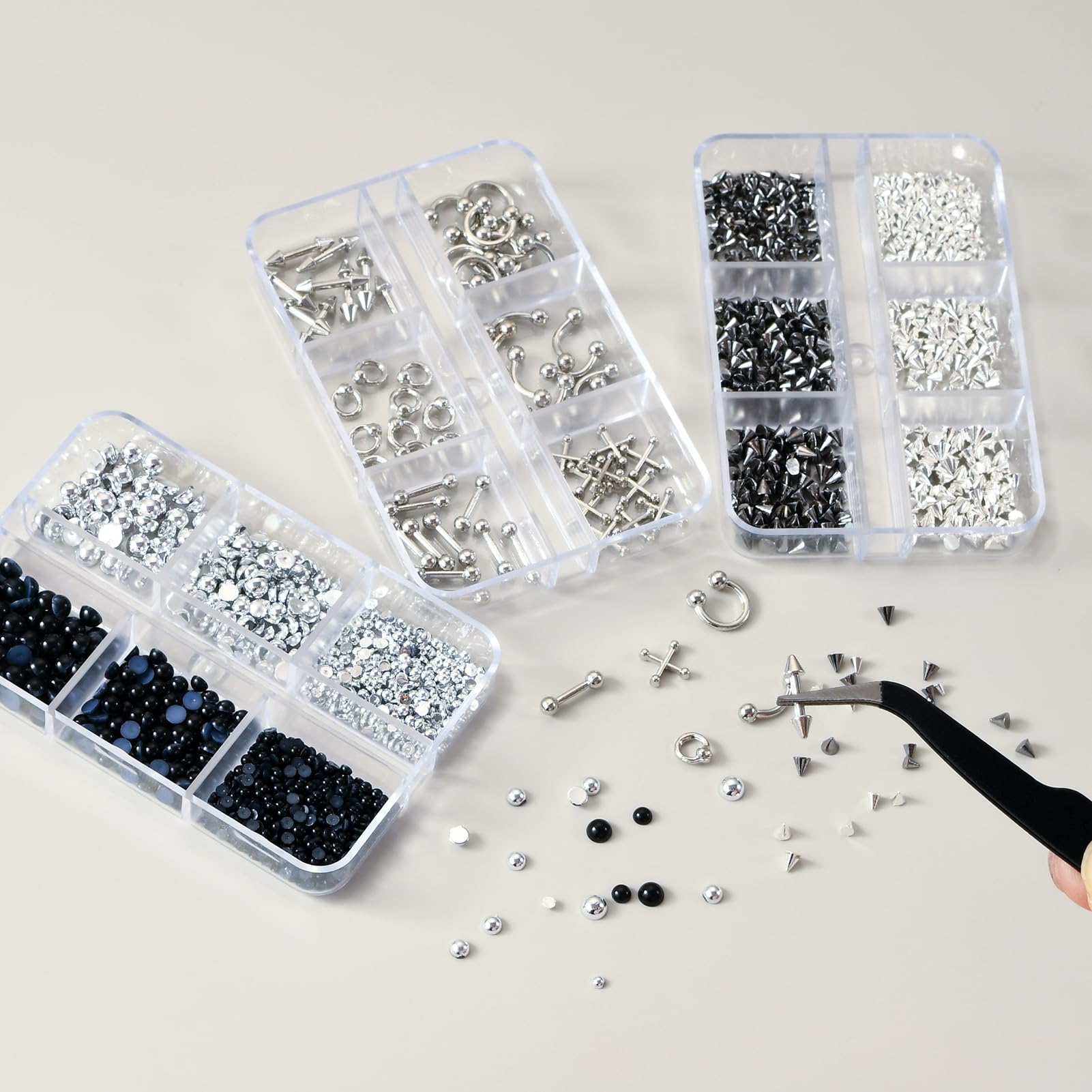 Pizadix nail art kit with included metal application tweezers