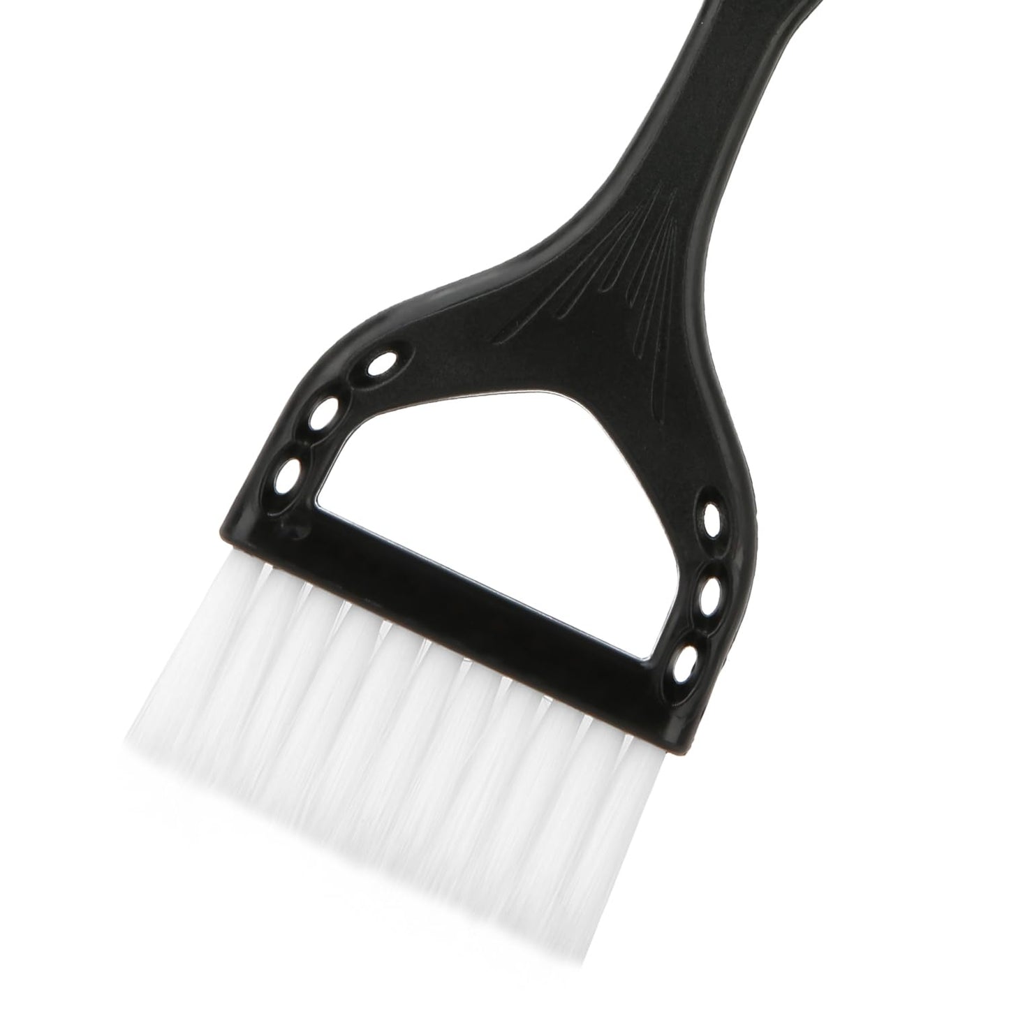 High quality nylon bristles of the Men's Grooming Barber Pro brush set.