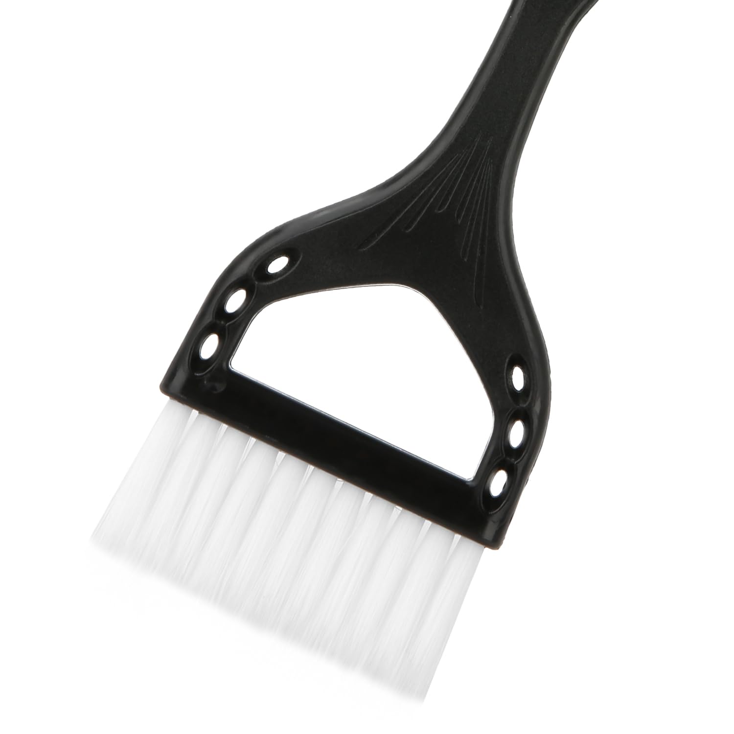 High quality nylon bristles of the Men's Grooming Barber Pro brush set.