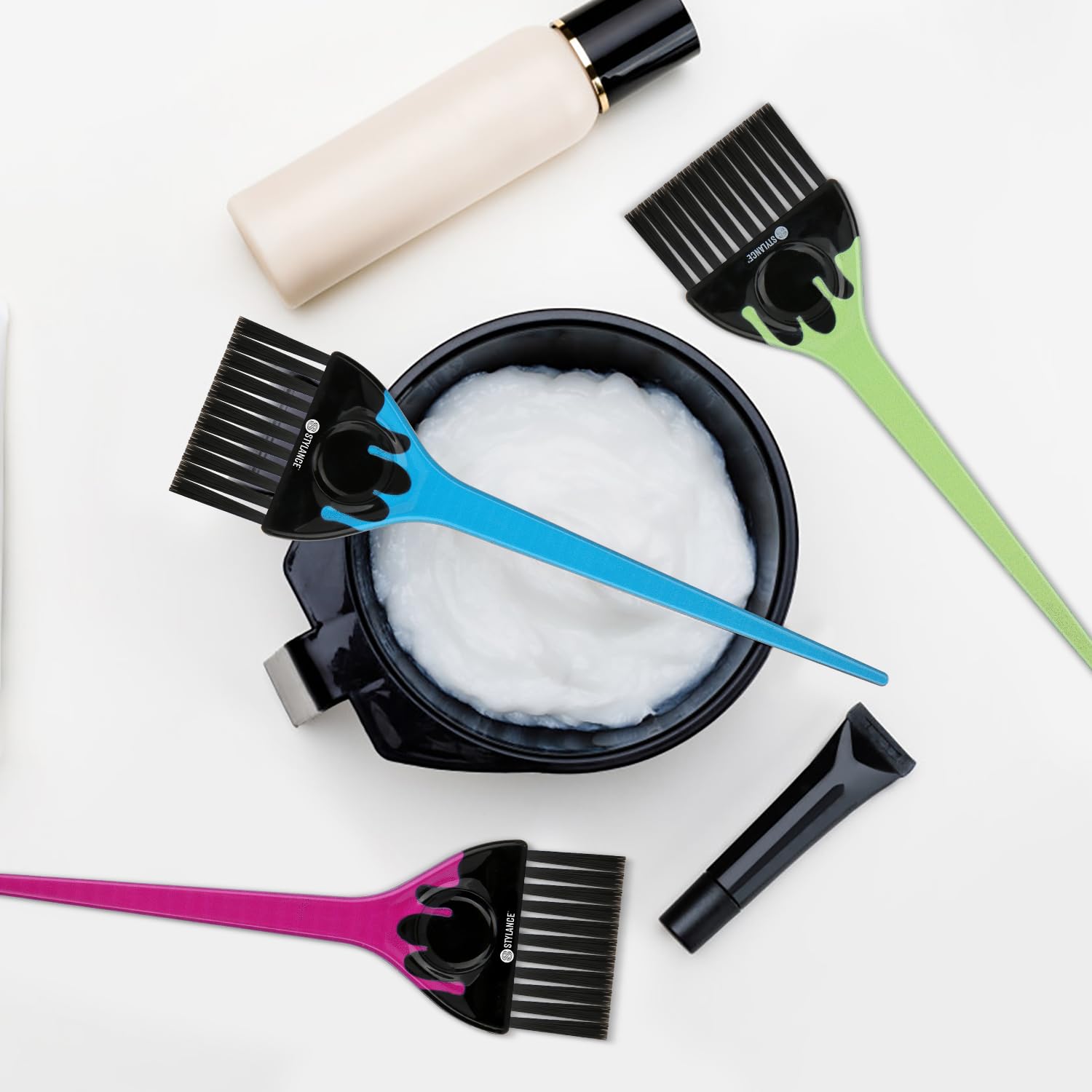 Deziine professional salon hair dye brush kit close up