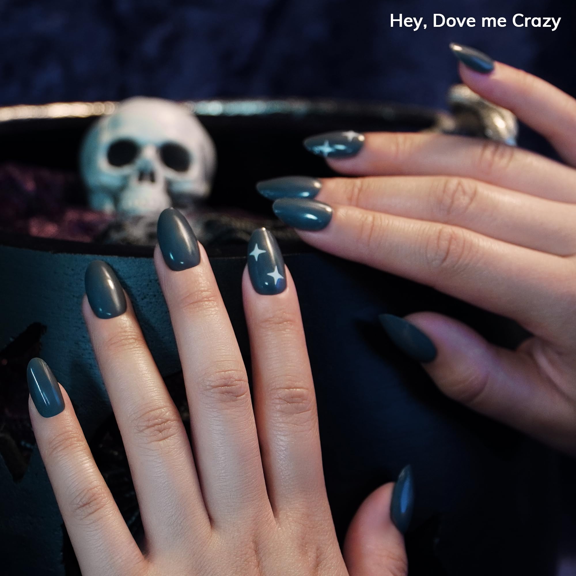 Close up of Heyhae Dove Me Crazy gel nail strips on fingernails