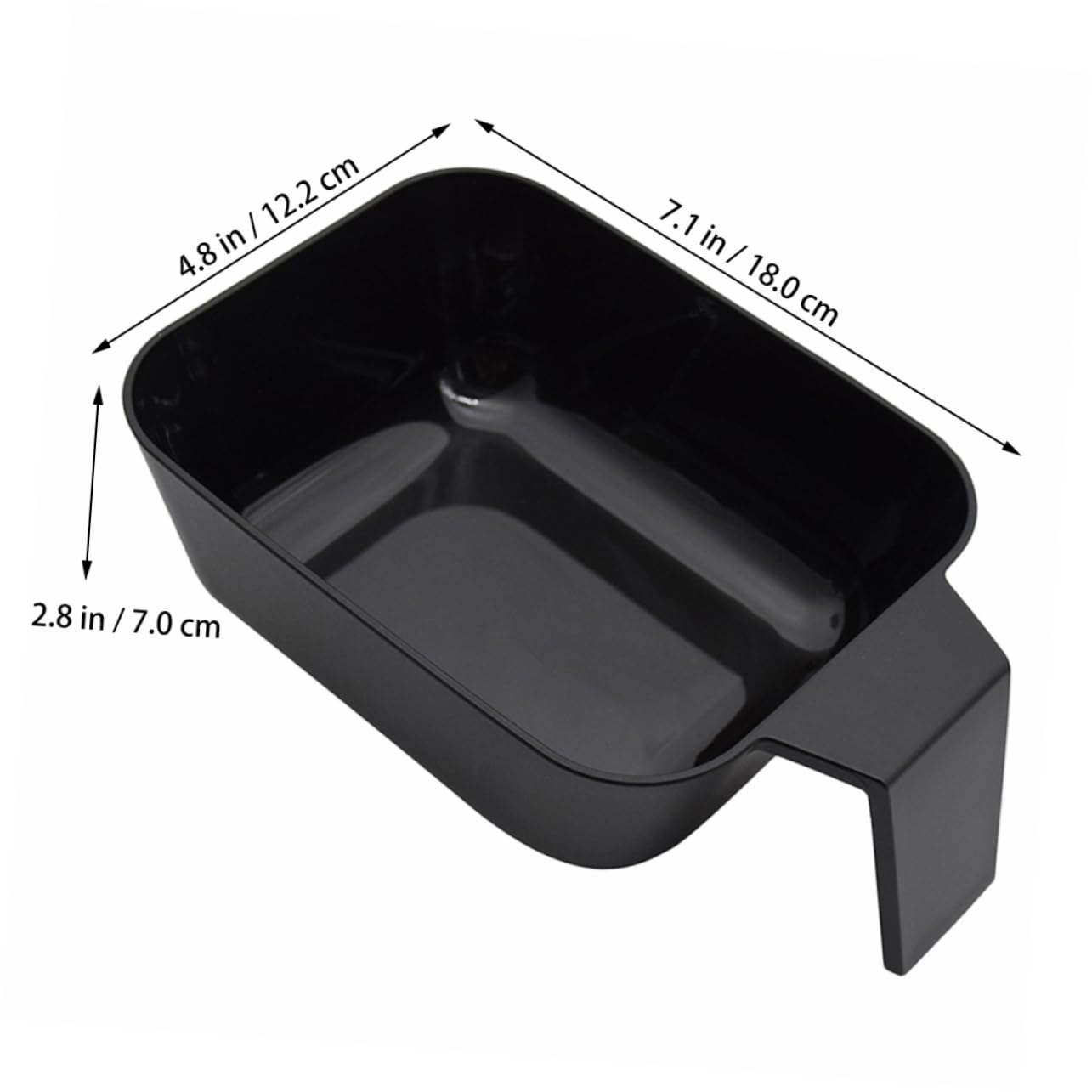Beatifufu hairdressing tool kit showing the sturdy handle grip of the black tint mixing bowl.