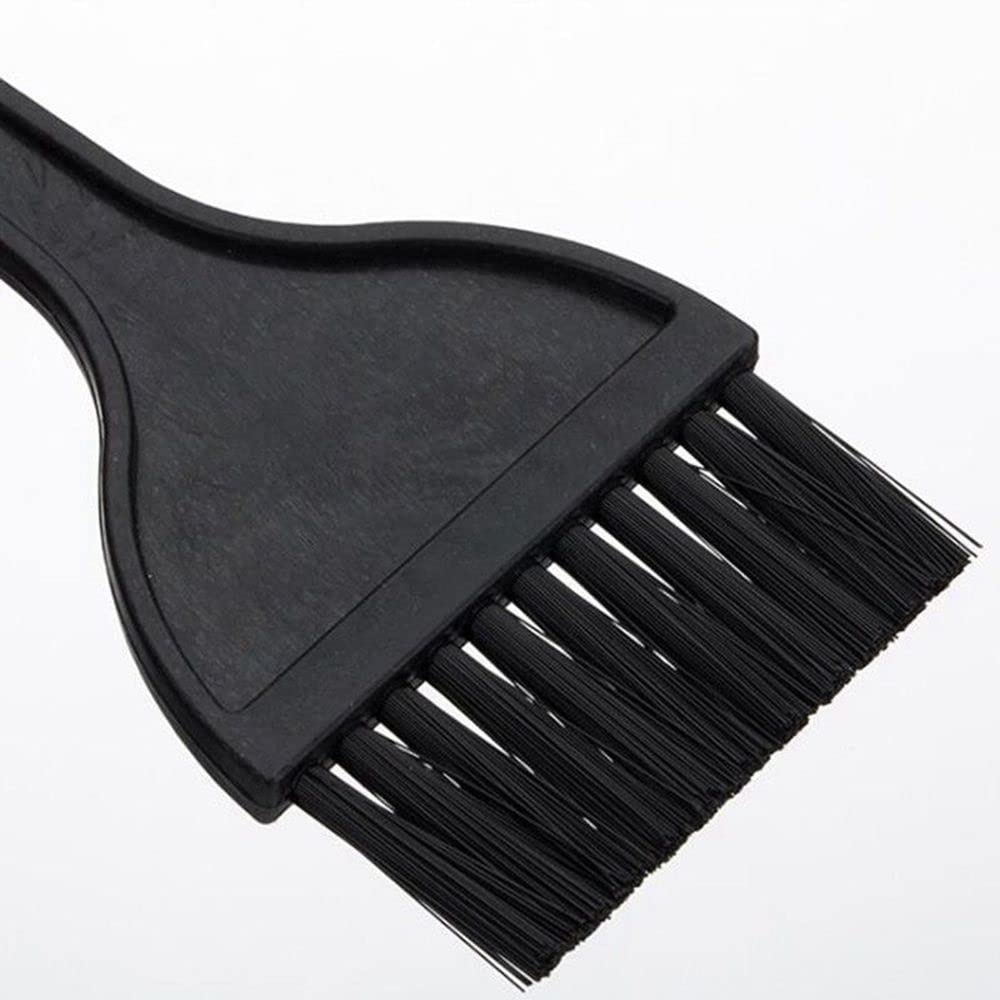 Full four-piece MSQ salon kit organized neatly to showcase the bowl, small brush, large brush, and comb.