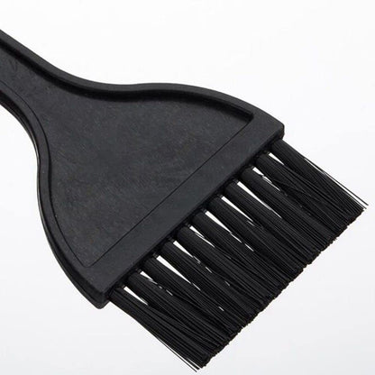 Full four-piece MSQ salon kit organized neatly to showcase the bowl, small brush, large brush, and comb.