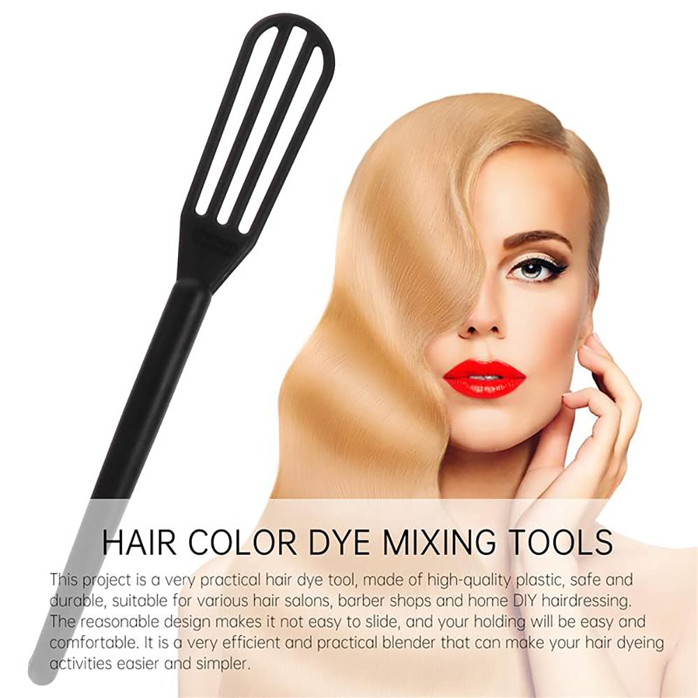 Lightweight plastic tint cream blender spoons in random colors