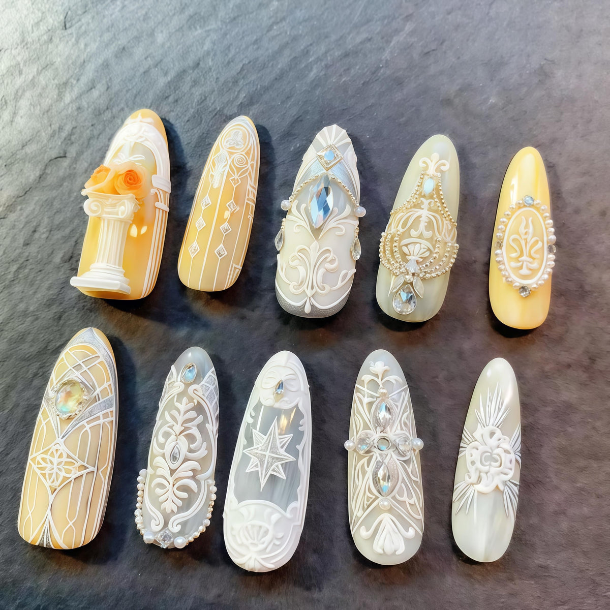 BHCCXZ retro pattern mold paired with professional nail art supplies and accessories