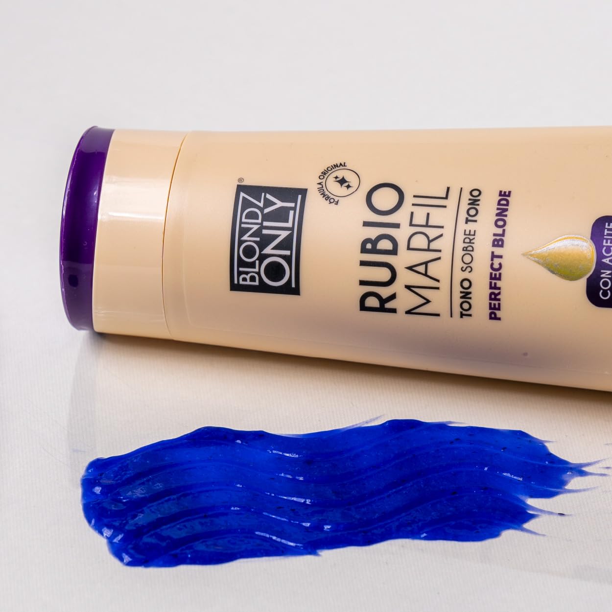 Blondz Only Rubio Marfil toning mask container for eliminating yellow hair tones