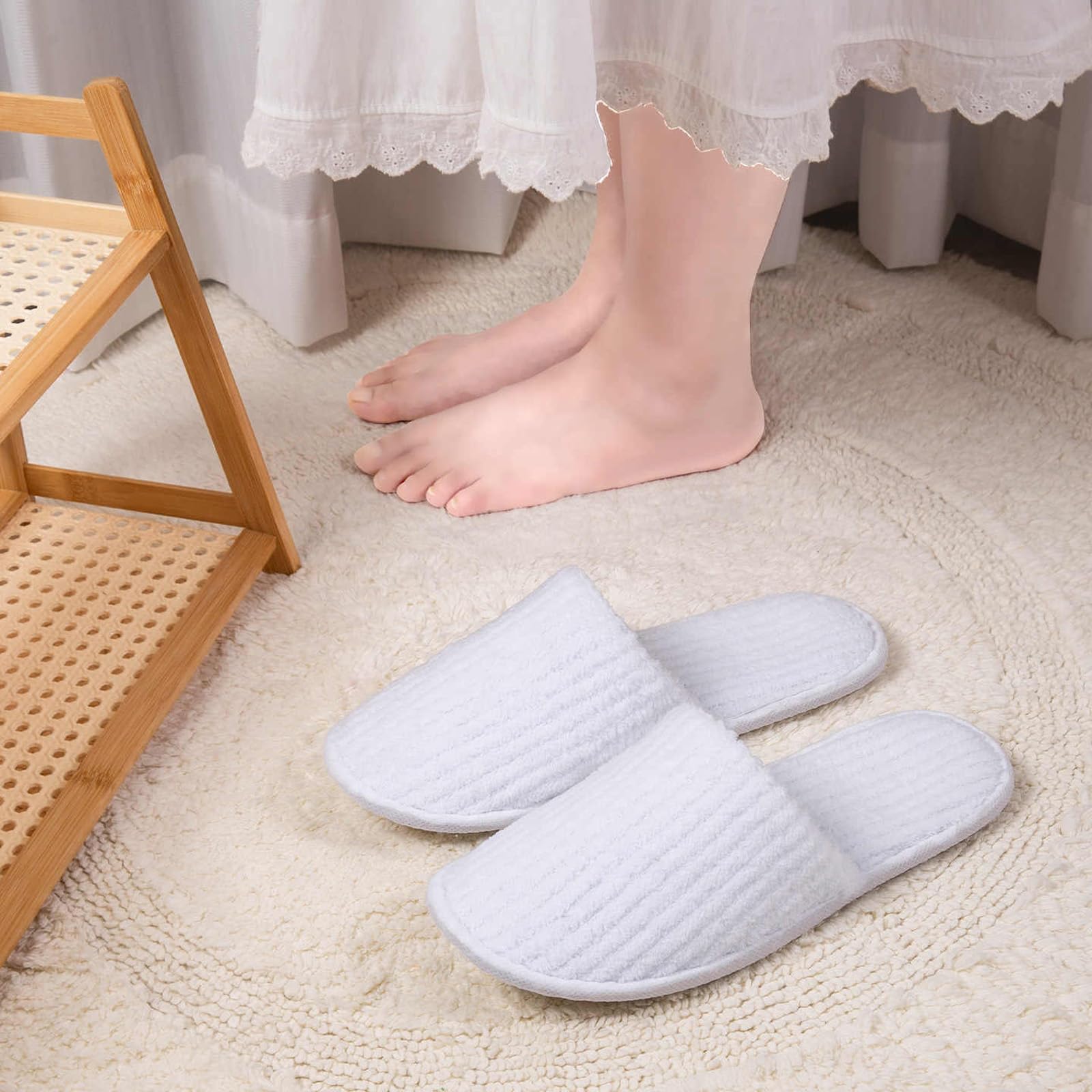 Close up of Tinsky slipper non-slip EVA textured sole