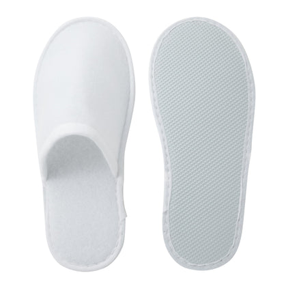 Juvale medium disposable slippers for men and women neatly arranged to demonstrate bulk packaging.