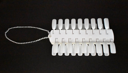 Art&Beauty nail color swatch board with metal ball chain