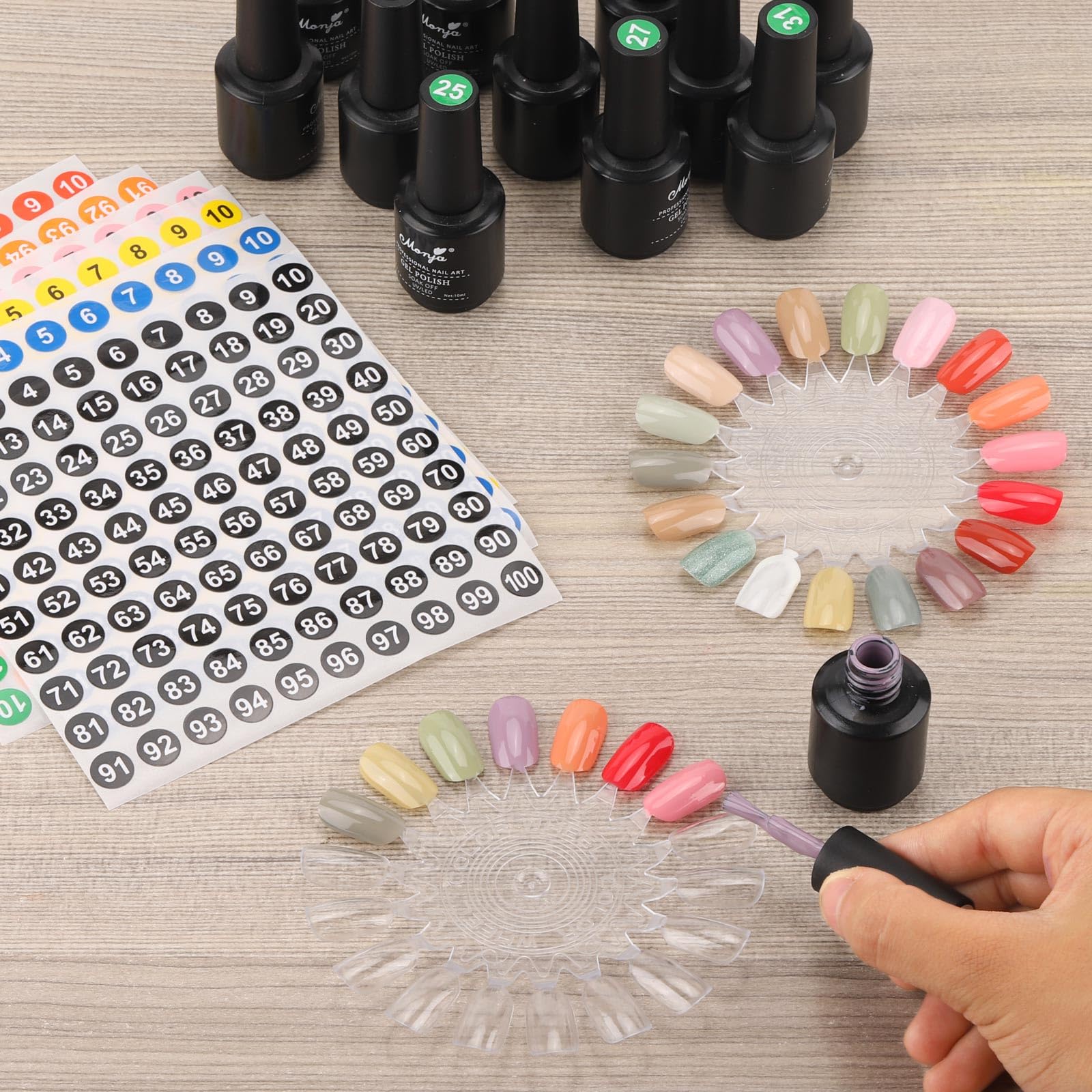 Professional nail polish color chart with 720 tips