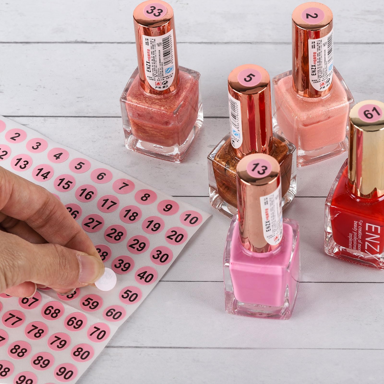 BTYMS plastic nail sample sticks arranged on a ring