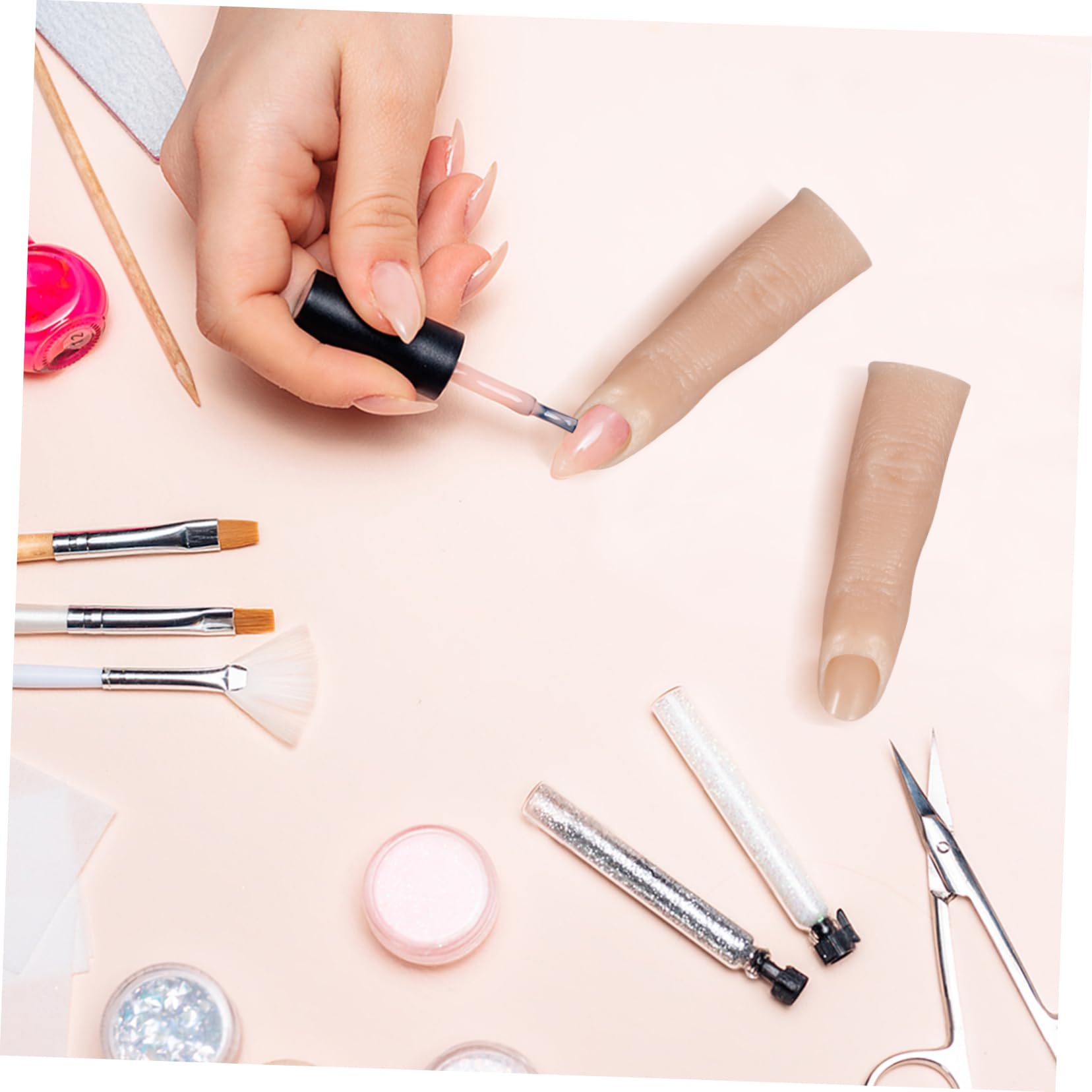 Realistic 2.75 inch silicone hand for beauty practice