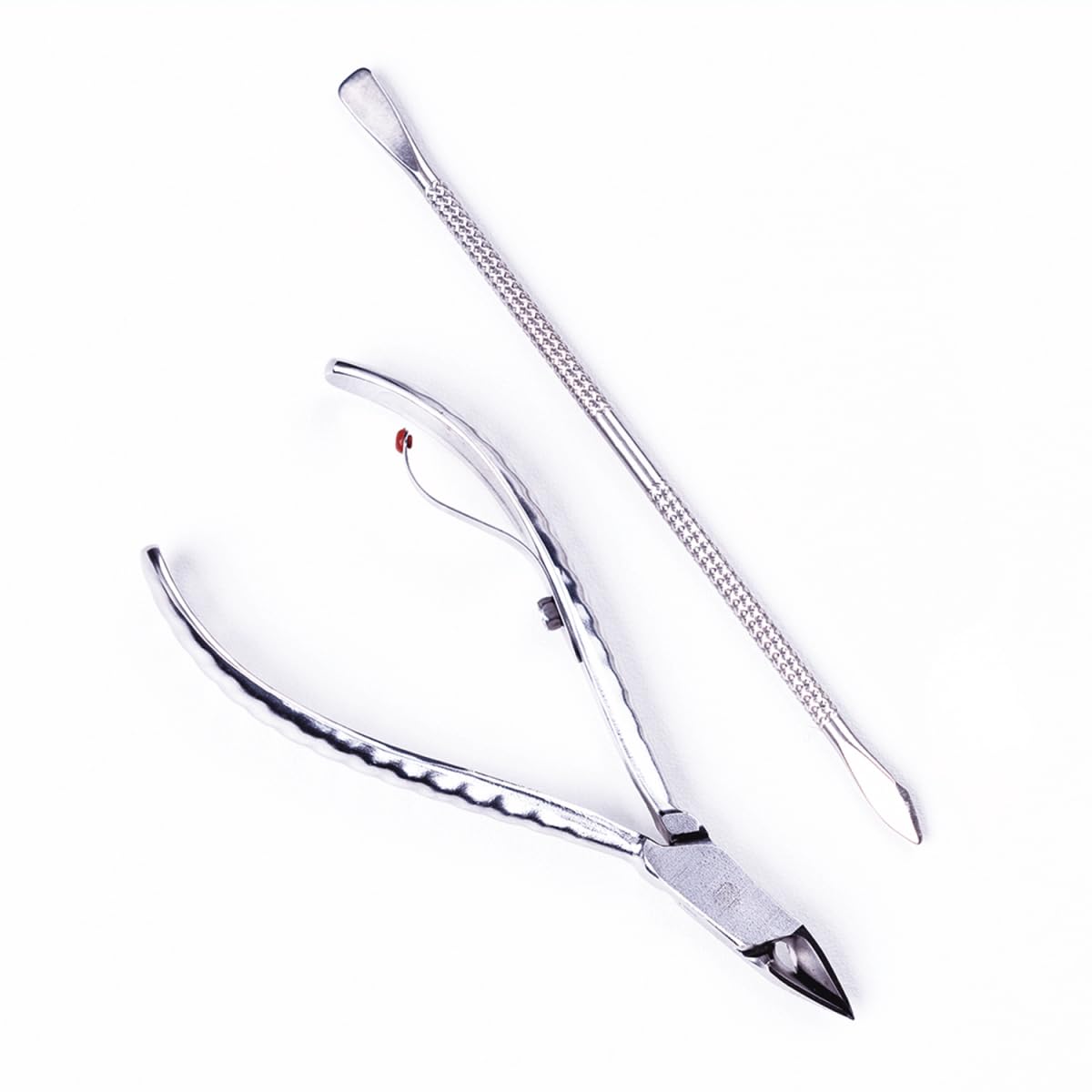 Mundial 2-in-1 duplex cuticle pusher and scraper tool